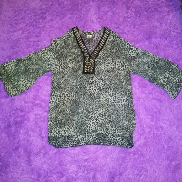 Evolution Tops - Beautiful Sheer Cheetah Print‎ Blouse